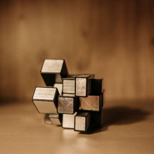 kostka-rubika-jako-znak-towarowy-600